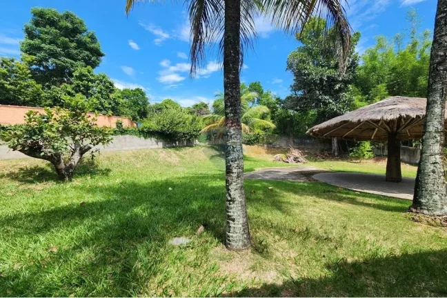 Imagem Casa colonial, com 3 quartos, uma suíte, 1050m.
