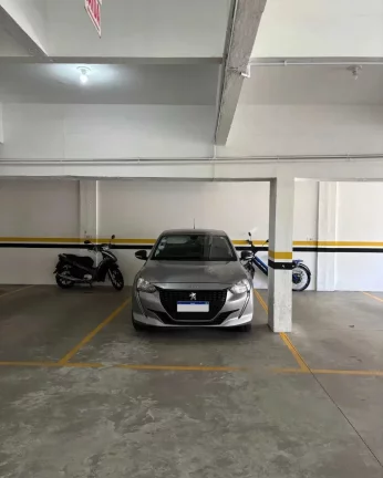 Imagem Apartamento de 2 dormitórios e 1 vaga de garagem no bairro Tabuleiro em Camboriú/SC