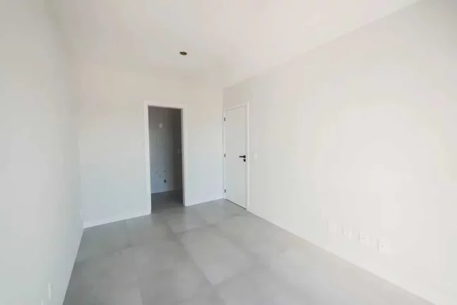Imagem Apartamento 3 dormitórios sendo 1 suíte, com 1 vaga de garagem - Kobrasol, São José/SC