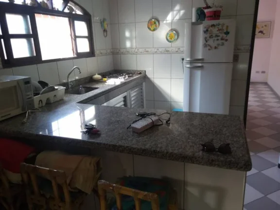 Imagem Casa com Edícula e corredor lateral na Praia Itanhaém 2 Dormitórios 1 Suíte