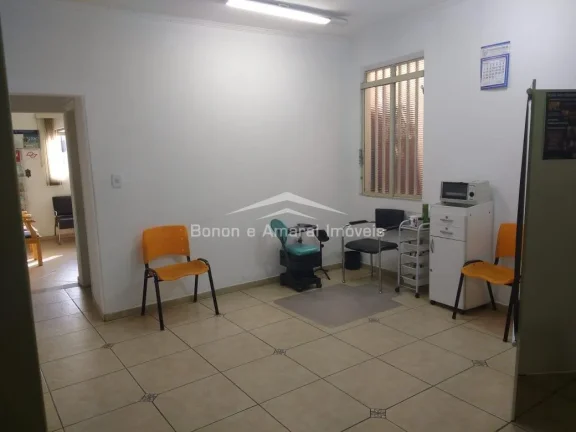 Imagem Casa comercial para vender, em avenida de grande fluxo, ao lado da Unip.

Casa totalmente preparada ...