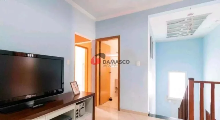 Imagem Sobrado à venda 3 Quartos, 1 Suite, 3 Vagas, 253M², Vila Alpina, São Paulo - SP
