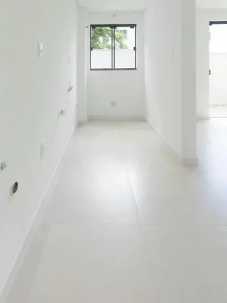 Imagem Apartamento com 2 dormitórios e 1 vaga de garagem em Navegantes/SC