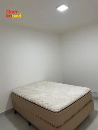 Imagem Casa ampla e bem localizada em Ribeirão Preto-SP, Vila Tibério: 3 quartos, 1 suíte, 1 sala, 2 banheiros, 1 vaga, 112m².
