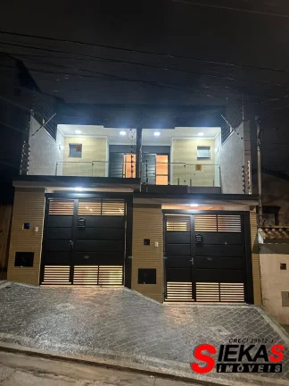 Imagem Imperdível! Casa à venda na Penha de França, São Paulo-SP: 3 quartos, 1 sala, 1 banheiro, 2 vagas de garagem, 130,00 m².