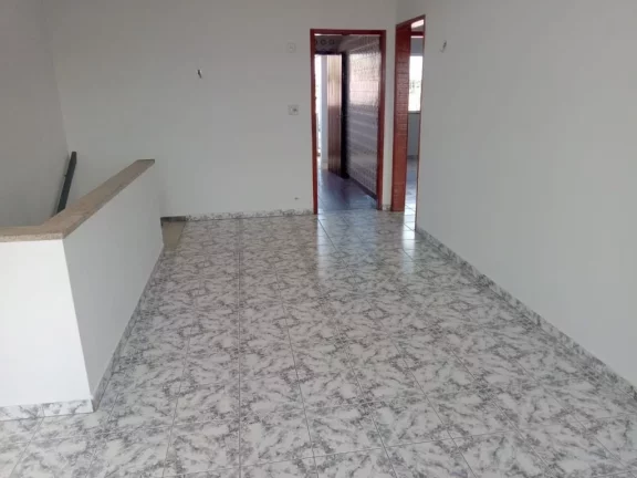 Imagem Sobrado com 2 dormitórios à venda, 331 m² por R$ 750.000,00 - Centro - Ferraz de Vasconcelos/SP