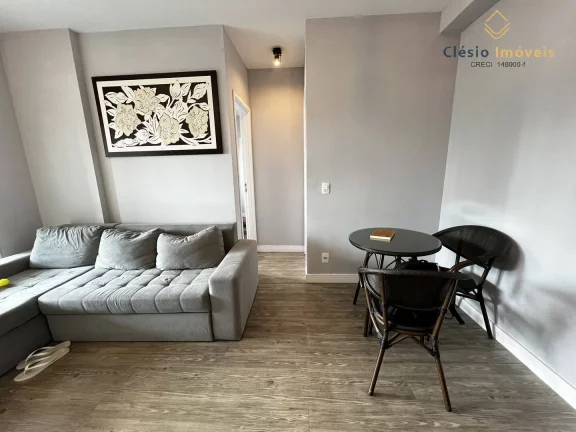 Imagem Apartamento 1 Quarto | Sala com Varanda | 1 Vaga, 45m² Útil | República