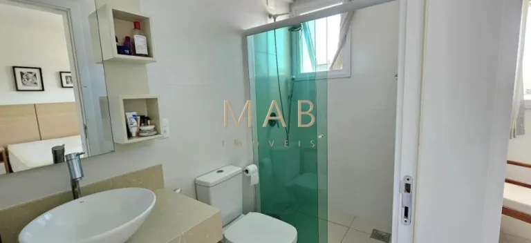 Imagem Cobertura à venda em Florianópolis-SC, bairro Ingleses do Rio Vermelho: 2 dormitórios sendo 1 suíte, BWC social, vaga de garagem, 191m².