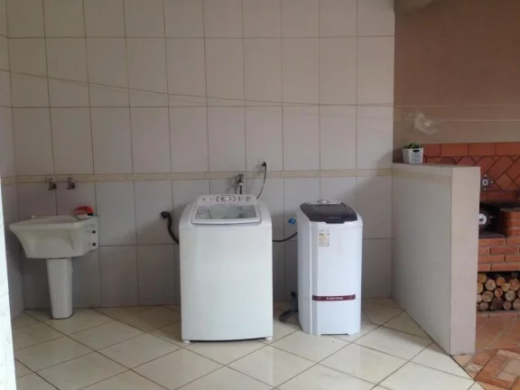 Imagem Sobrado com 3 dormitórios à venda, 235 m² por R$ 680.000,00 - Jardim Imperador - Suzano/SP