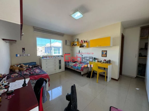 Imagem Casa com 5 dormitórios à venda, 370 m² por R$ 1.600.000,00 - Nova São Pedro - São Pedro da Aldeia/RJ