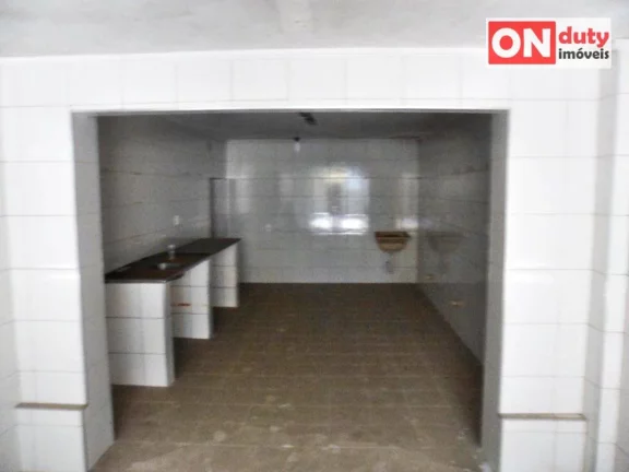 Imagem Sobrado com 4 quartos para alugar, 710 m² por R$ 20.000/mês - Gonzaga - Santos/SP