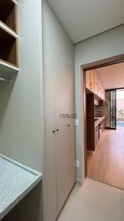 Imagem Casa com design sofisticado a venda por R$1.750.000, com 3 suítes e piscina em Condomínio Fechado - Indaiatuba/SP