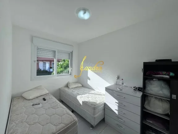 Imagem Ótima casa em condomínio fechado Casa Hermosa com 3 dormitórios