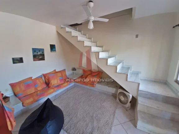 Imagem Casa com 3 dormitórios à venda, 110 m² por R$ 390.000,00 - Guriri - Cabo Frio/RJ
