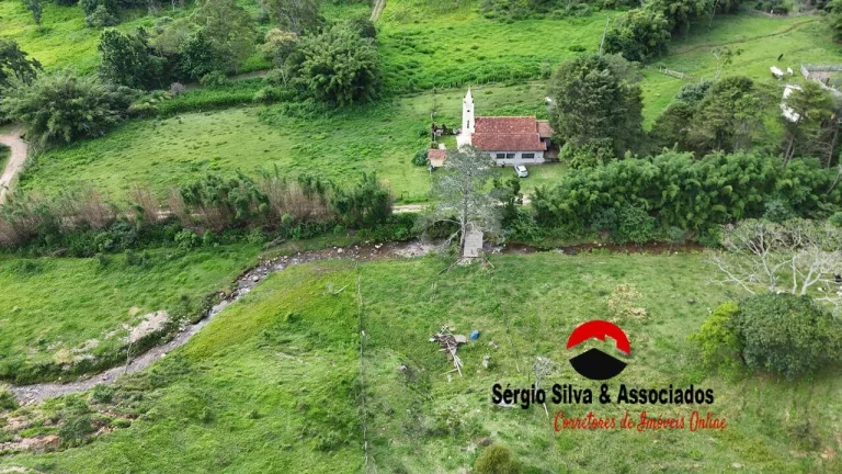 Lindo Terreno a Venda na Região do Baú em São Bento do Sapucaí ~ SP.