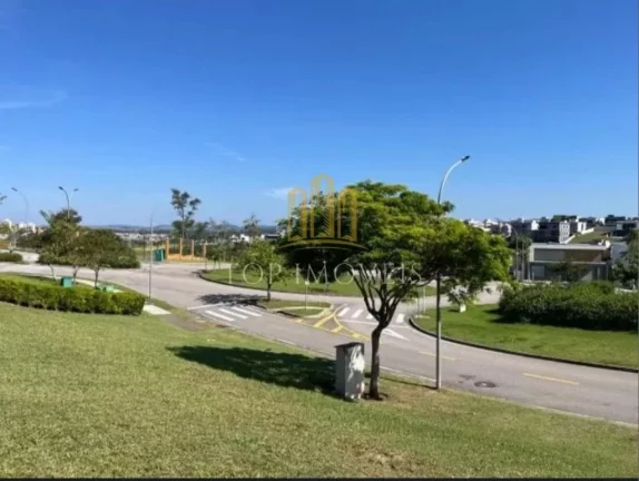 Imagem ATENÇÃO! OPORTUNIDADE RARA NO ALPHAVILLE SÃO JOSÉ DOS CAMPOS! Terreno belíssimo à venda – localização privilegiada!