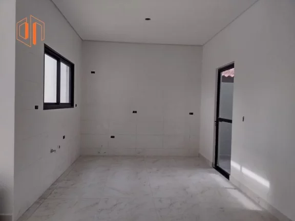 Imagem Casa para Venda em São José dos Pinhais, Ouro Fino, 3 dormitórios, 1 suíte, 2 banheiros, 2 vagas
