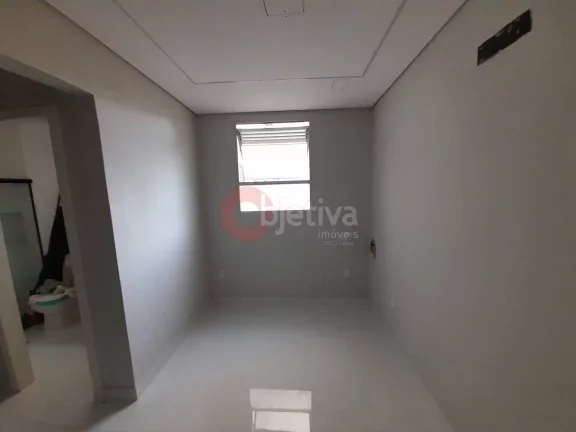Imagem Apartamento linear, 3 quartos, à 50 metros da Praia do Forte, Cabo Frio