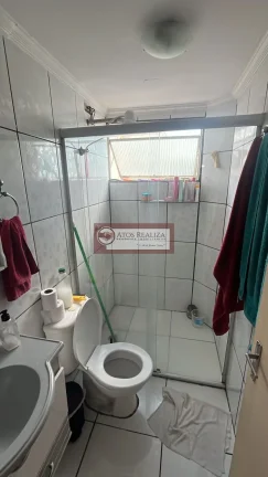 Imagem .Vendo Oportunidade no Guarapiranga. Apartamento 64m2. Com 2 Dormitorios, 1 Vaga para carro e moto, segurança 24h. Entrada Facilitada, Direto com o Proprietário, valor de super oportunidade. R$: 150K e parcelas de R$: 270,00.