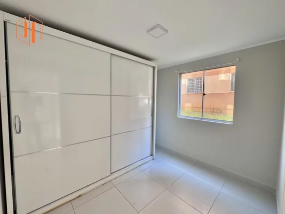 Imagem Apartamento para Venda em São José dos Pinhais, Santo Antônio, 2 dormitórios, 1 banheiro, 1 vaga