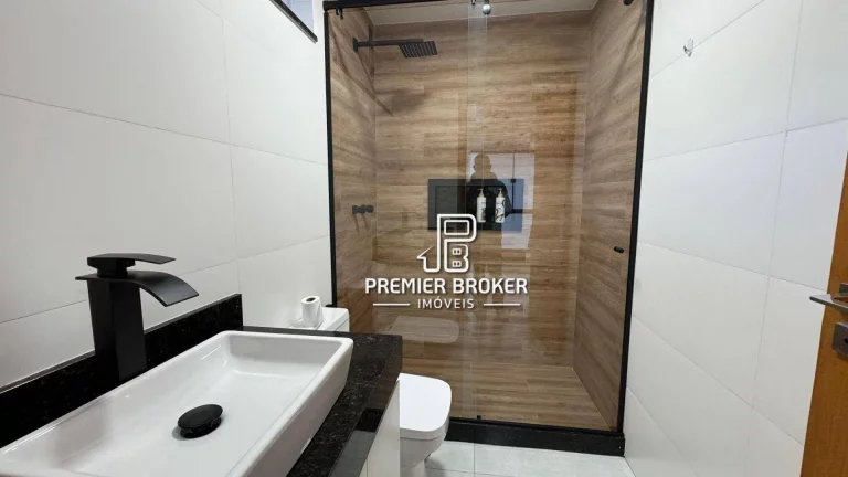 Imagem Casa com 3 dormitórios à venda, 143 m² por R$ 880.000,00 - Alto - Teresópolis/RJ