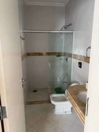 Imagem Casa com 2 suítes e 2 vagas de garagem no Jardim Riva primavera do leste MT