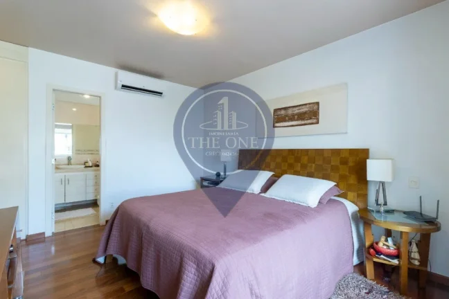 Imagem Apartamento de Luxo à Venda em Indianópolis, São Paulo - 3 Quartos, 3 Suítes, 2 Salas e 195m² de Pura Sofisticação!