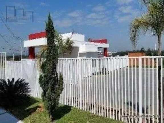 Imagem Casa com 2 dormitórios sendo 1 suite à venda, 90 m² por R$ 660.000 - Condomínio Terras de São Francisco - Sorocaba/SP
