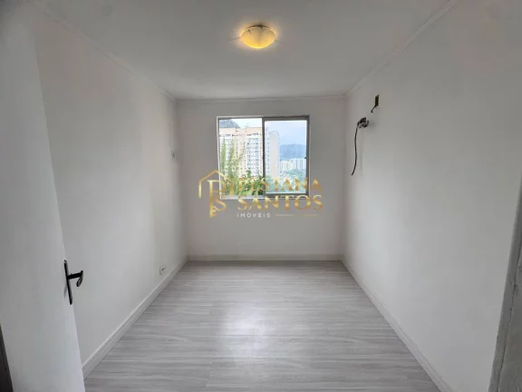 Imagem Vendo apto com 2 quartos no Condomínio Espigão no Edifício Costa do Sol