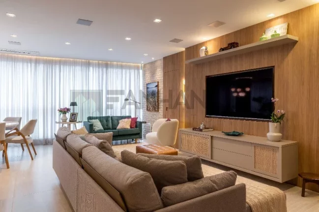 Imagem Apartamento de luxo à venda em São Paulo-SP, Vila Nova Conceição: 3 quartos, 3 suítes, 3 salas, 4 banheiros, 3 vagas, 168m².