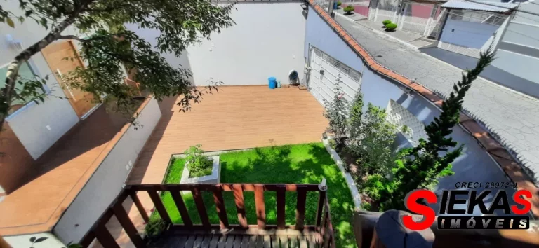 Imagem Imperdível! Casa à venda em São Paulo-SP, Itaquera, 4 quartos, 2 suítes, 2 salas, 3 banheiros, 3 vagas, 165m². Confira!