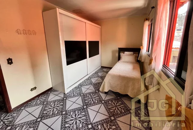 Imagem Sobrado com 6 Quartos à Venda, 200 m² em Parque João Ramalho - Santo André