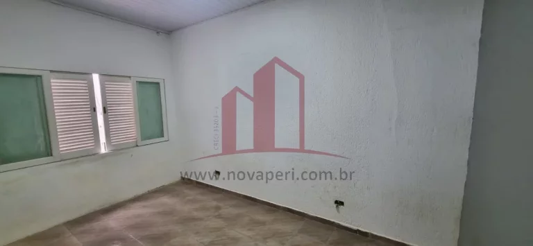 Imagem Casa à venda no Centro de Franco da Rocha-SP: 2 quartos, 2 salas, 2 vagas de garagem, 116,83 m² de área. Venha conferir!