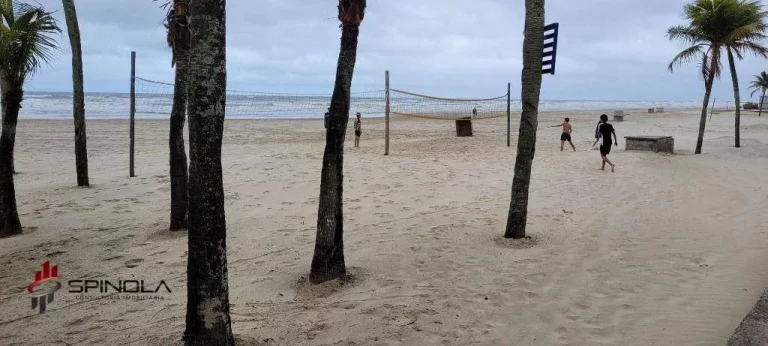 Imagem Apartamento com 2 dormitórios à venda, 65 m² por R$ 265.000,00 - Tupi - Praia Grande/SP
