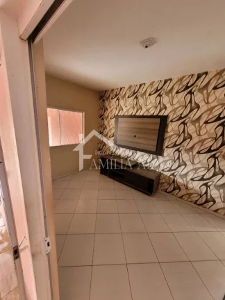 Imagem Casa Averbada com 80m² no Jardim Iririú