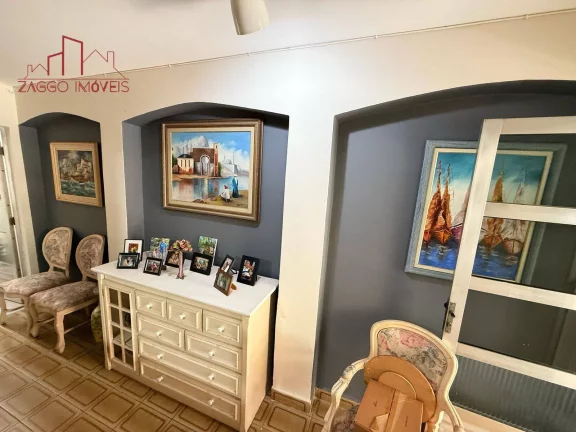 Imagem OPORTUNIDADE! Casa no Condomínio Andreas - 400m²