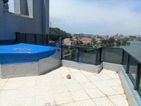 Imagem Apartamento á venda com 4 dormitórios no centro de Torres/RS