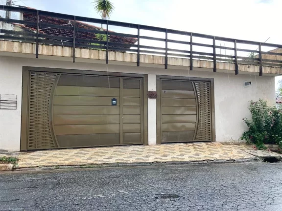 Imagem Sobrado à venda, 200 m² por R$ 850.000,00 - Jardim Carlos Cooper - Suzano/SP