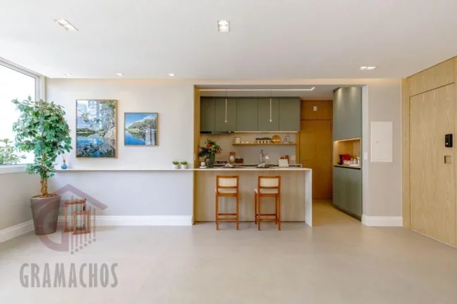 Imagem Apartamento à Venda, 130m² na Vila Nova Conceição, São Paulo/SP