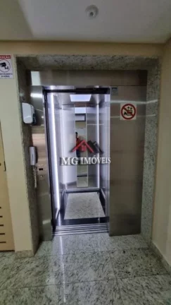 Cobertura com 4 Quartos à Venda