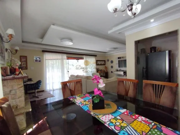 Imagem Casa para Venda em Teresópolis / RJ no bairro Ermitage