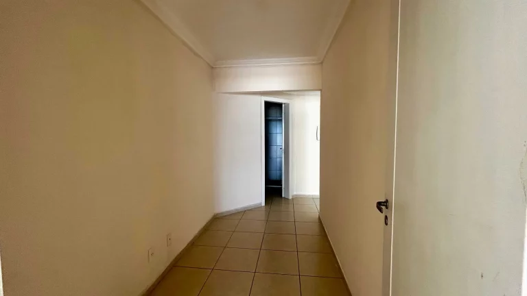 Imagem Cobertura com 3 dormitórios sendo 1 suíte e 2 vagas, a 200m da praia de Gravatá Navegantes/SC