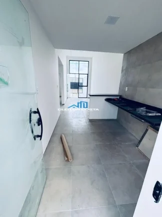Imagem Casa para Venda em Feira de Santana, SIM, 2 dormitórios, 1 suíte, 1 banheiro, 2 vagas