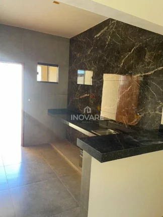 Imagem Casa com 3 dormitórios à venda, 88 m² por R$ 315.000,00 - Parque Vale dos Buritys III - Itumbiara/GO