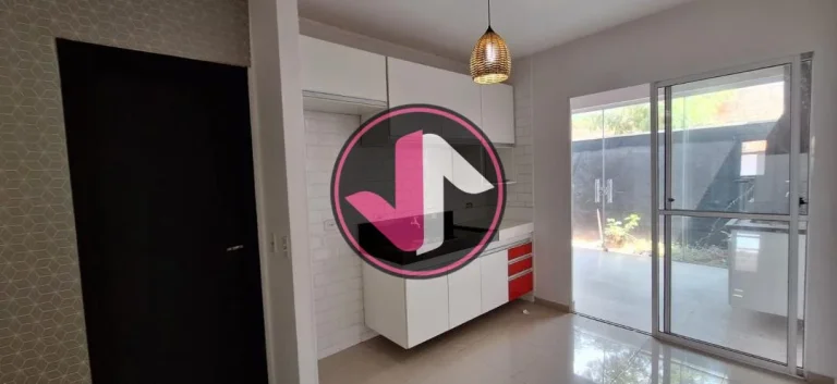 Imagem Casa à Venda no Condomínio Rio Manso  Cuiabá/MT Diferenciais do imóvel: Casa de esquina 84 m²...