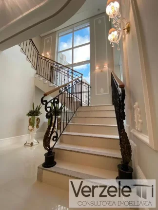 Imagem Apartamento Quadra Mar para Venda em Balneário Camboriú / SC no bairro Centro