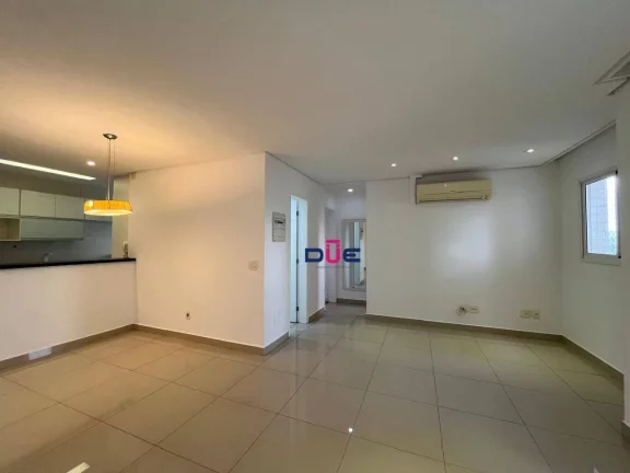 Imagem Apartamento com 2 Dormitórios, Suíte e 2 Vagas na Ponta da Praia