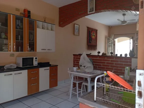 Imagem Casa térrea 2 quartos poucos metros da praia em Jardim Real na Praia Grande!