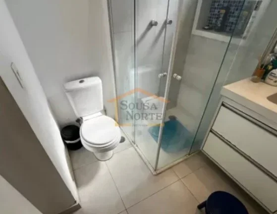 Imagem Apartamento com 87 m², composto por 2 dormitórios, 3 banheiros, possui varanda, box, armários nos...