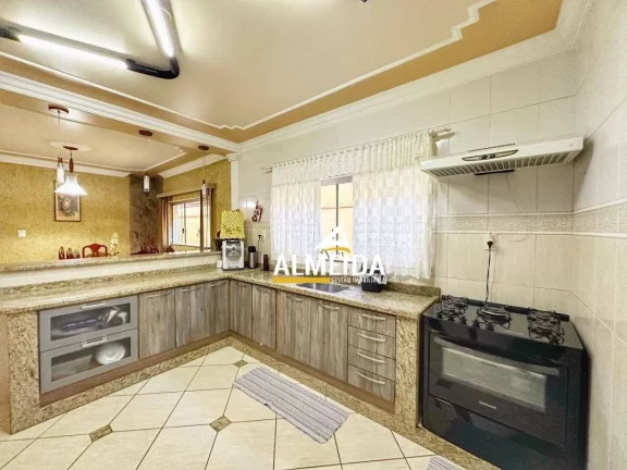 Imagem Casa com 3 dormitórios à venda, 250 m² por R$ 550.000,00 - Jardim Figueira - Rio Claro/SP
